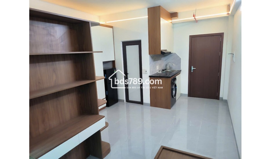 Cho thuê căn hộ Hà Đông gần Xa La, nội thất mới, ban công rộng